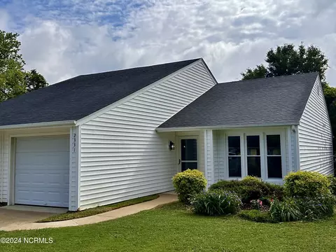2331 Villa Dr, Kinston, NC 28504
