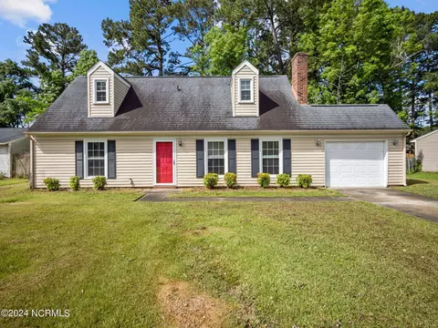 1005 Brynn Marr Rd, Jacksonville, NC 28546