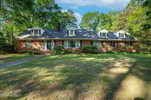 1504 W Canal St, Tarboro, NC 27886