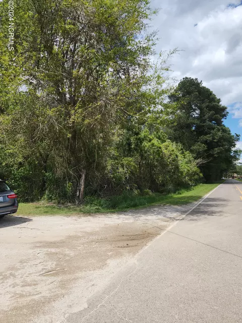 500 E Ridge Rd, Shawboro, NC 27973