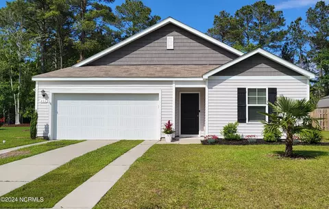 406 Ellis Rd SE, Bolivia, NC 28422