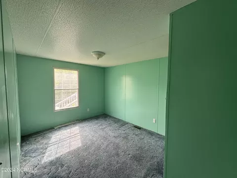 100 Maready Ln, Hubert, NC 28539 photo 9