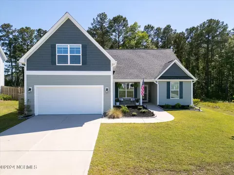 305 Mckenzie Pl, Sneads Ferry, NC 28460