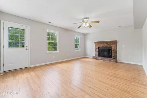 503 Maize Ct, Hubert, NC 28539 photo 15