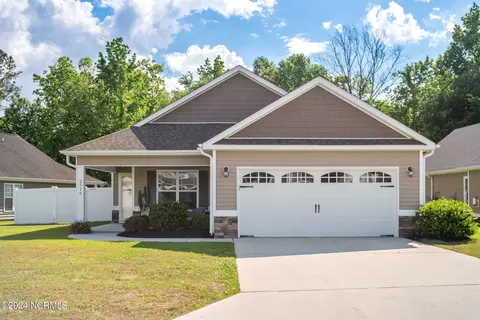 2516 Sawgrass Dr, Winterville, NC 28590