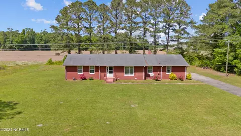3232 Highway 58 N, Trenton, NC 28585