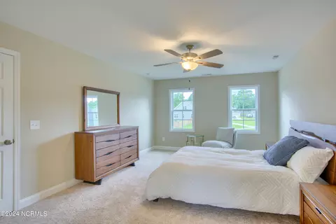 Bedroom - 909 Marshview Ct, Hubert, NC 28539 photo 1 of 5