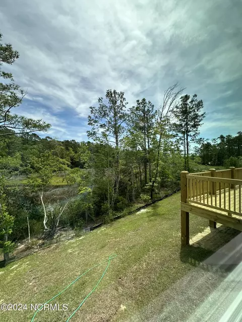 View/Area - 909 Marshview Ct, Hubert, NC 28539 photo 1 of 2
