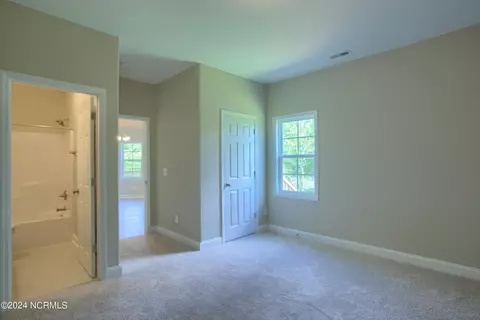 Bedroom - 909 Marshview Ct, Hubert, NC 28539 photo 5 of 5
