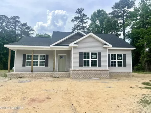 828 Hilma Cir, Tarboro, NC 27886