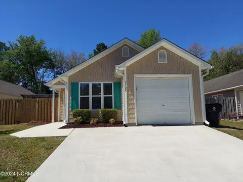 1125 Loman Ln, Wilmington, NC 28412