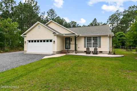 114 Dogwood Ln, West End, NC 27376
