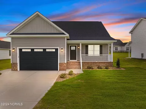 3714 Lightwater Ln, Elm City, NC 27822