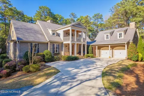 470 Highland Rd, Southern Pines, NC 28387