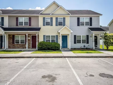 6005 Banister Loop, Jacksonville, NC 28546