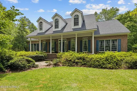 155 Freshwater Dr, Blounts Creek, NC 27814