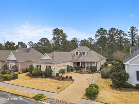 1118 Evangeline Dr, Leland, NC 28451