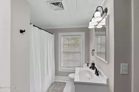 Bath - 102 N King St, Bath, NC 27808 photo 2 of 3