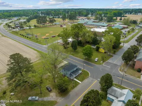 View/Area - 102 N King St, Bath, NC 27808 photo 3 of 6