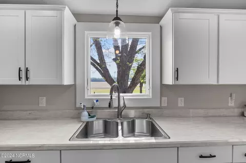 Kitchen - 102 N King St, Bath, NC 27808 photo 2 of 2