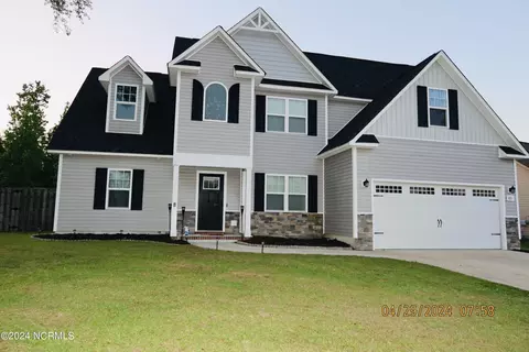 431 Mccall Dr, Jacksonville, NC 28540