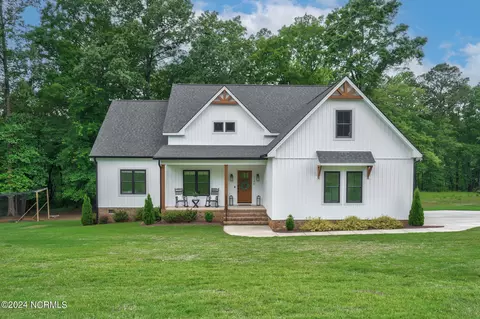 9140 Lee Dr, Spring Hope, NC 27882 photo 2