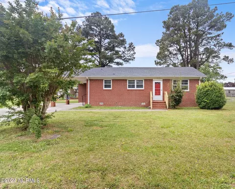 1813 Fearing Ave, Elizabeth City, NC 27909