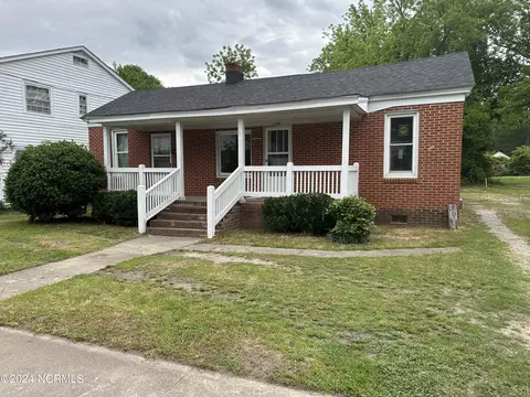 1105 College St, Kinston, NC 28501