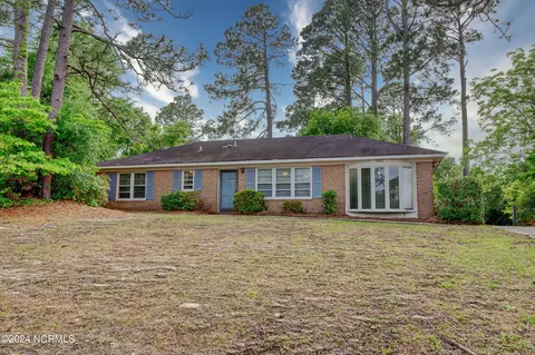 1105 Lord Thomas Rd, Wilmington, NC 28405