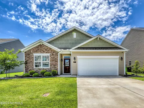 316 Ginger Dr, New Bern, NC 28560