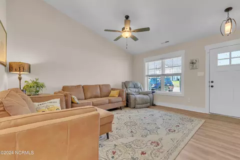 65 Cindy Road Rd, Richlands, NC 28574 photo 13