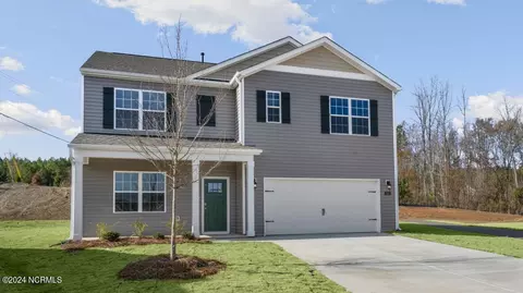921 Ocean Ct, Carthage, NC 28327