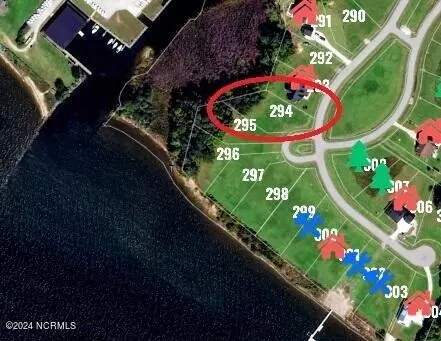 937 W Burton Farm Dr, Minnesott Beach, NC 28510