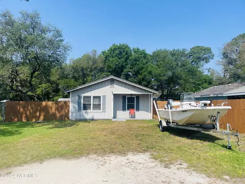 2541 Barracuda St SW, Supply, NC 28462