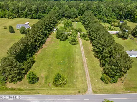 2379 Doc Loftin Rd, Ayden, NC 28513 photo 8