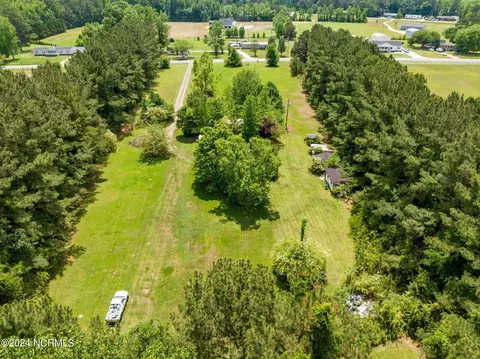 2379 Doc Loftin Rd, Ayden, NC 28513 photo 9
