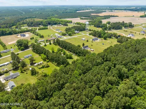 2379 Doc Loftin Rd, Ayden, NC 28513 photo 6