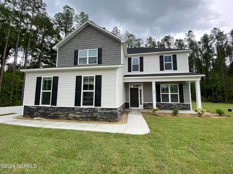 365 Elam Dr, Rocky Point, NC 28457