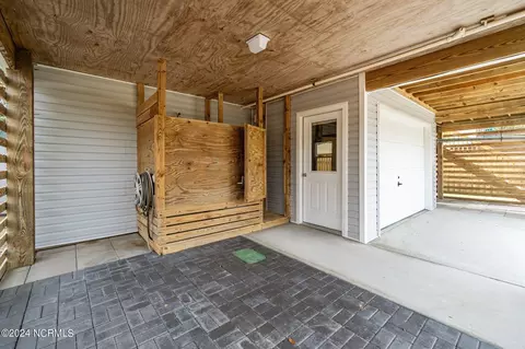 405 W 4th St, Kill Devil Hills, NC 27948 photo 18