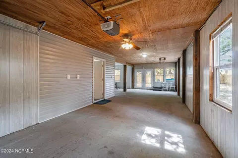 405 W 4th St, Kill Devil Hills, NC 27948 photo 19
