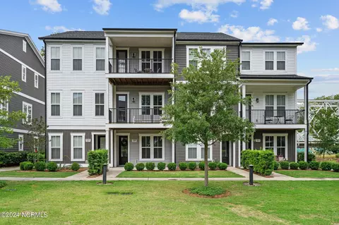 630 N 6th St, Wilmington, NC 28401