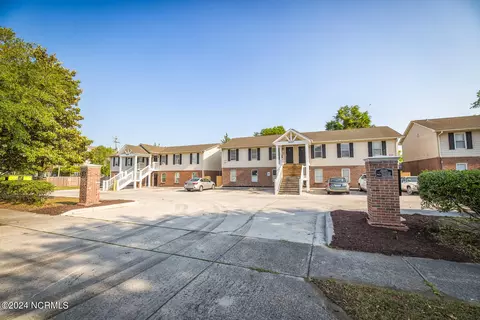 605-609 Nixon St, Wilmington, NC 28401