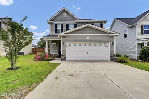 5013 W Chandler Heights Dr, Leland, NC 28451
