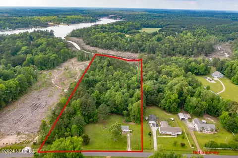 242 Fisher Turnpike Rd, Arapahoe, NC 28510