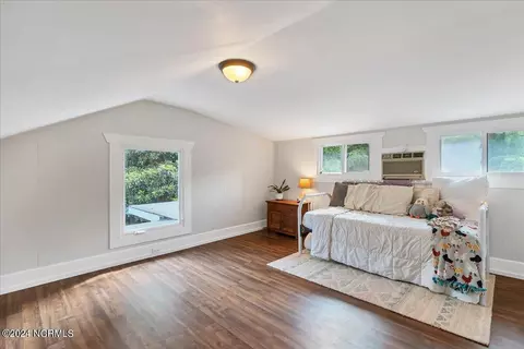 Bedroom - 245 S Currant St, Pinebluff, NC 28373 photo 6 of 9