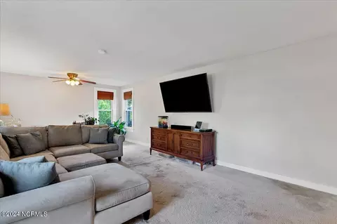 Living - 245 S Currant St, Pinebluff, NC 28373 photo 2 of 2