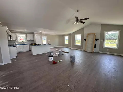 26 Pepperdam St, Smithfield, NC 27577 photo 2