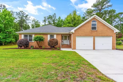 128 Vista Ln, Hampstead, NC 28443