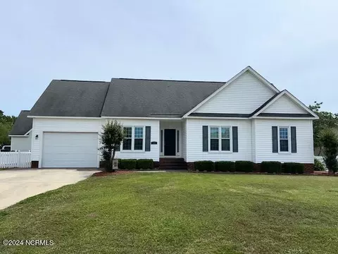583 Bayberry Ln, Winterville, NC 28590