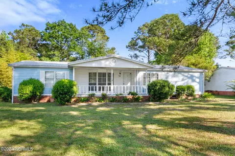 1858 Ramon Rd, Wilmington, NC 28405